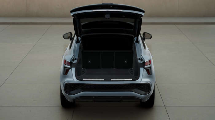 Audi Q3 Q3 Sb TDI    2,0  L4110    A7