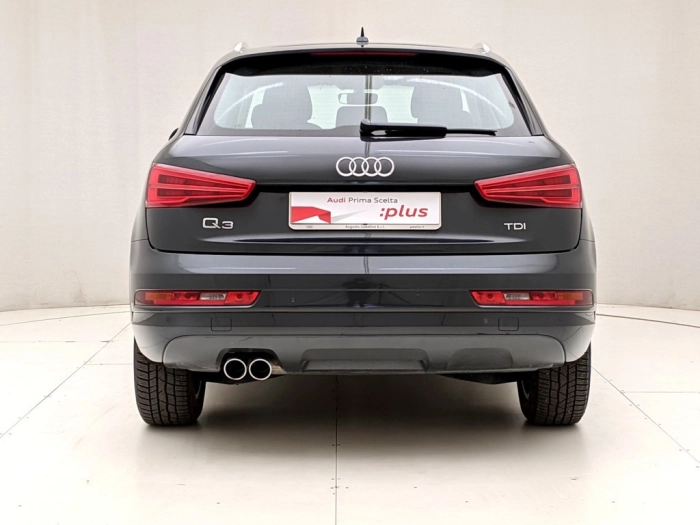img-4 Audi Q3 Audi U1281135