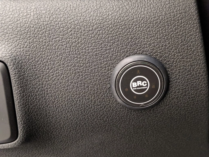 Hyundai i10 i10 1.0 MPI AT Connectline