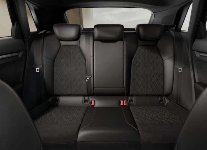 img-1 Audi Audi Audi N1241924