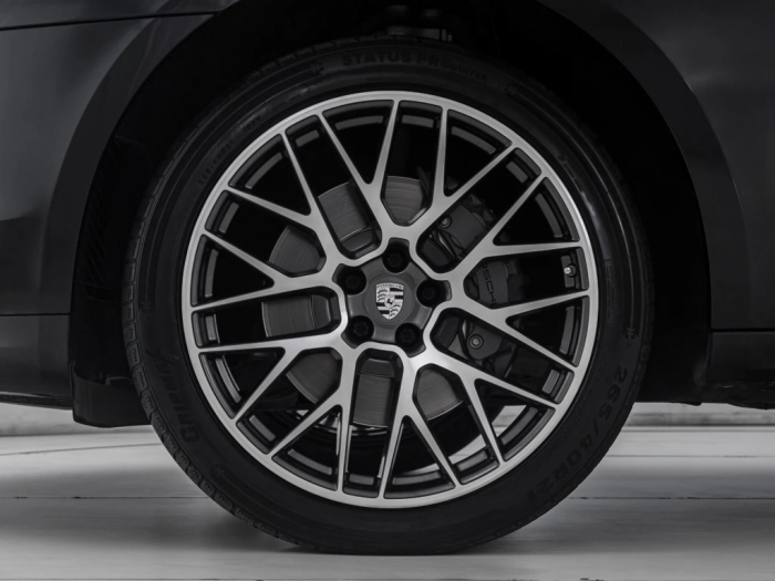 img-4 Porsche Macan Porsche U1281824