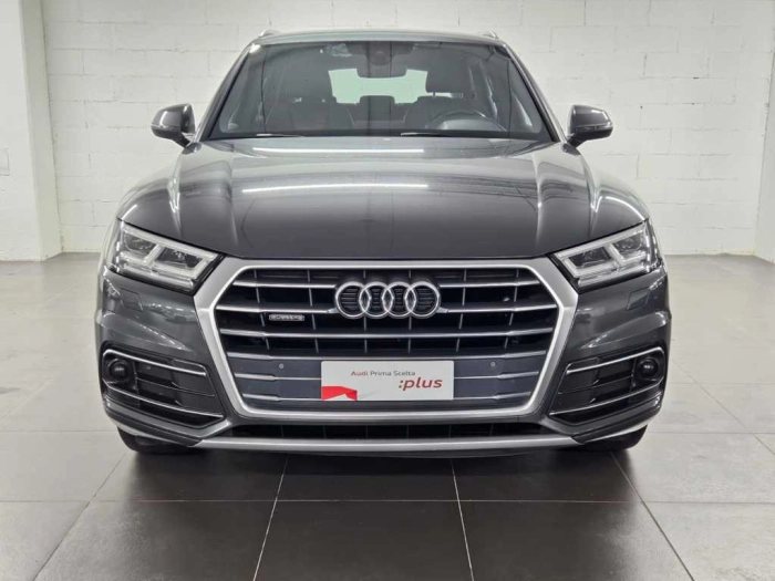 img-1 Audi Q5 Audi U1282632