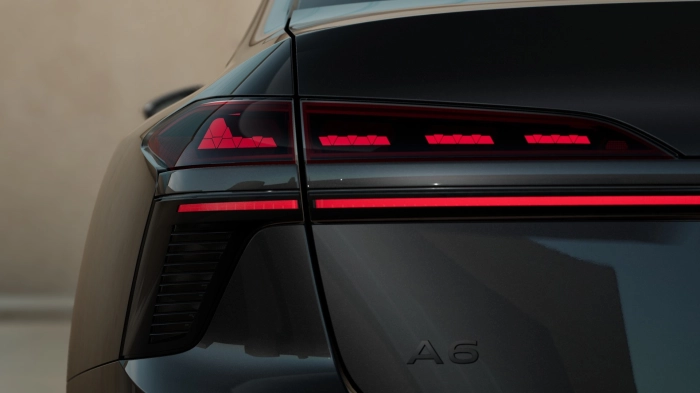 Audi A6 A6 Ber.  PHEV2,0  L4270    A7S