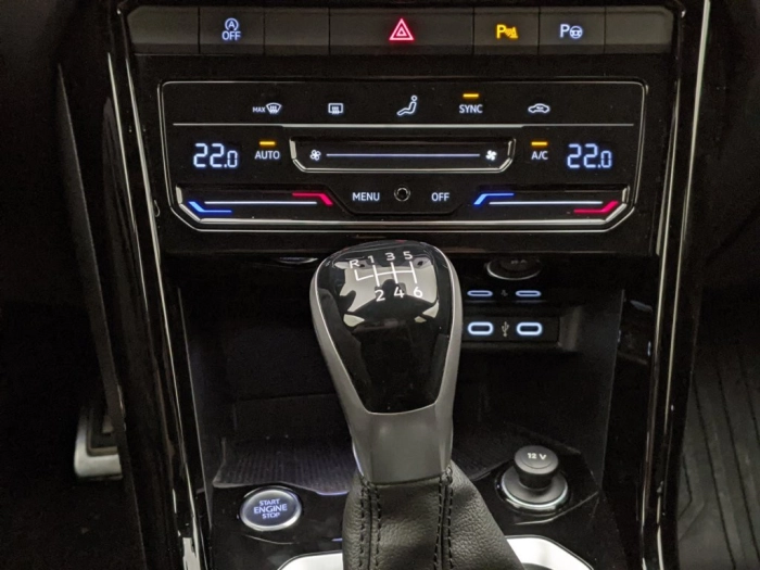 Volkswagen T-Roc T-Roc 1.0 TSI R-Line