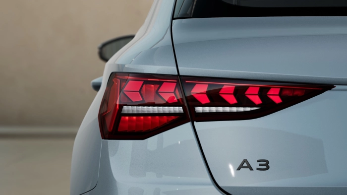 Audi Audi A3 Sportb TDI  2,0    L4  110      DSG MY 25