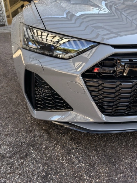 Audi A6 RS6 Avant q  4,0  V8463    A8 MY 25