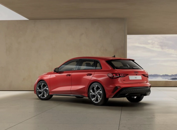 Audi Audi A3 Sportb TDI  2,0    L4  110      DSG MY 25