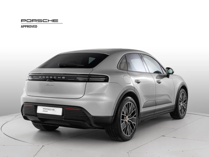 img-2 Porsche MACAN Porsche N1246174