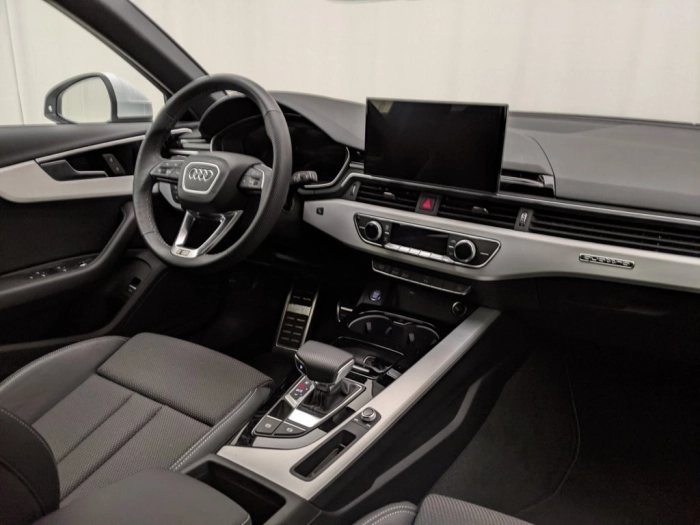 Audi A4 A4 AVANT 40 TDI QUATTRO S TRONIC