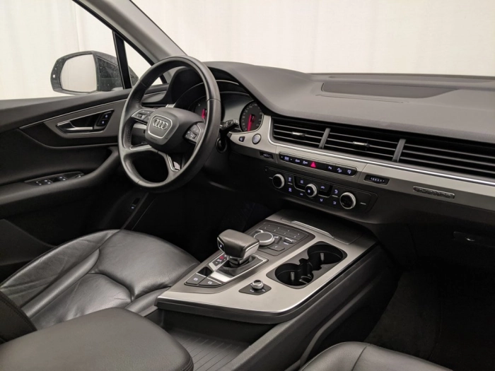 img-2 Audi Q7 Audi U1278499