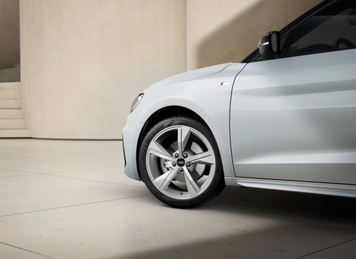 Audi A1 A1 Sportback 1,0  L3 85/DS8DSG MY 25