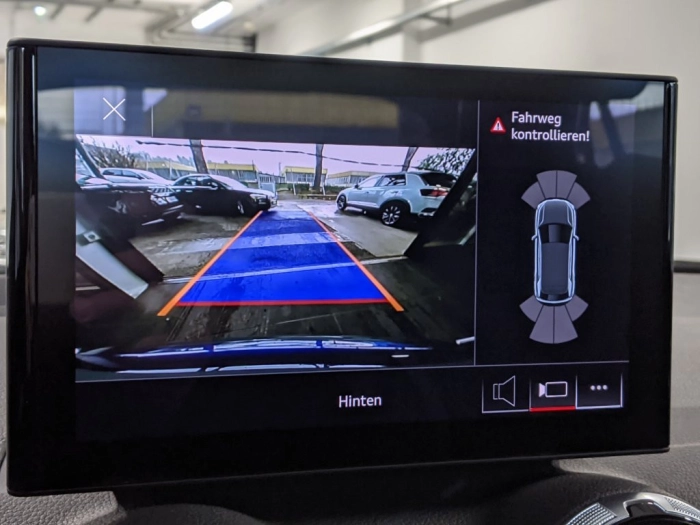 Audi Q2 Q2 35 TFSI S tronic Business Advanced