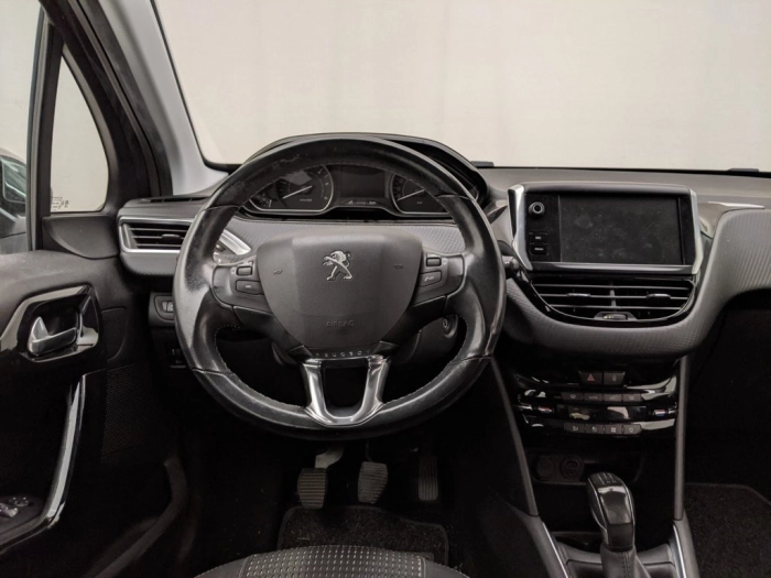 Peugeot 208 BlueHDi 75 5 porte Allure