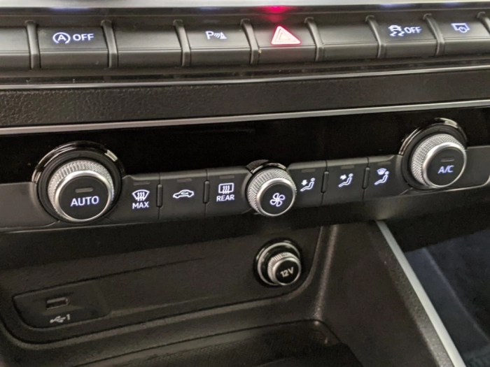 Audi Q2 Q2           1,5  L4110    DSG MY 25