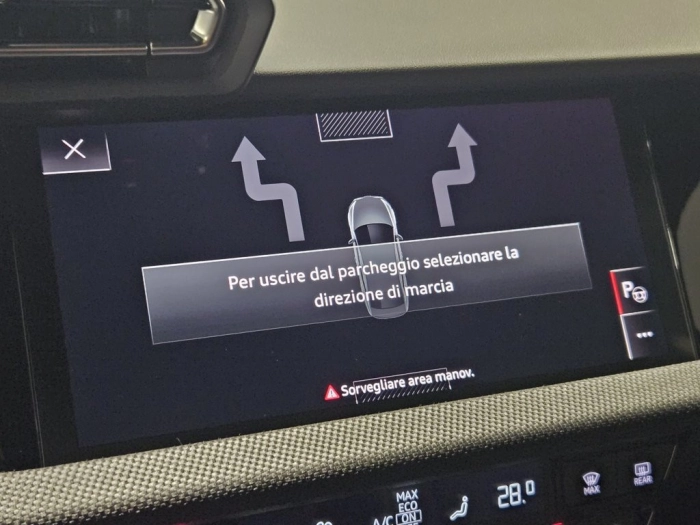 Audi Audi A3 Sedan  TDI  2,0    L4  110      DSG MY 25