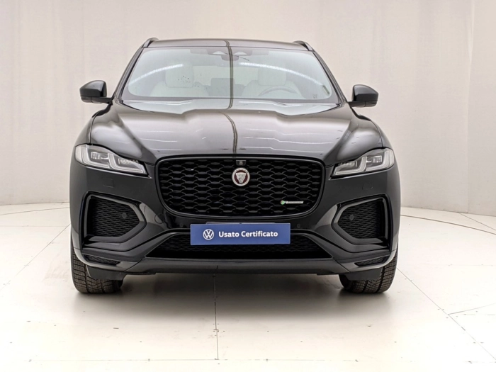 img-1 Jaguar F-Pace Jaguar U1280055