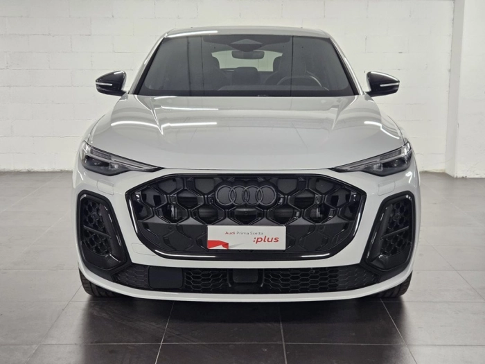 img-1 Audi Q5 Audi U1283226