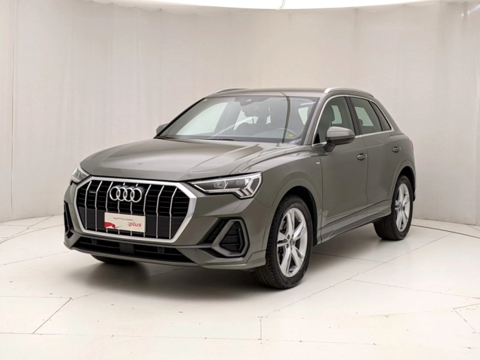 img-0 Audi Q3 Audi U1278163