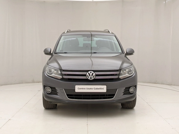 img-1 Volkswagen Tiguan Volkswagen U1282155
