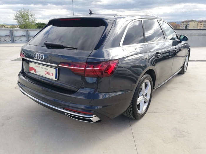 img-1 Audi A4 Audi U1279656