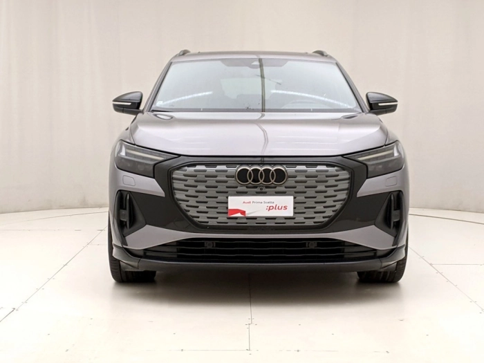 img-1 Audi e-tron Audi U1282419