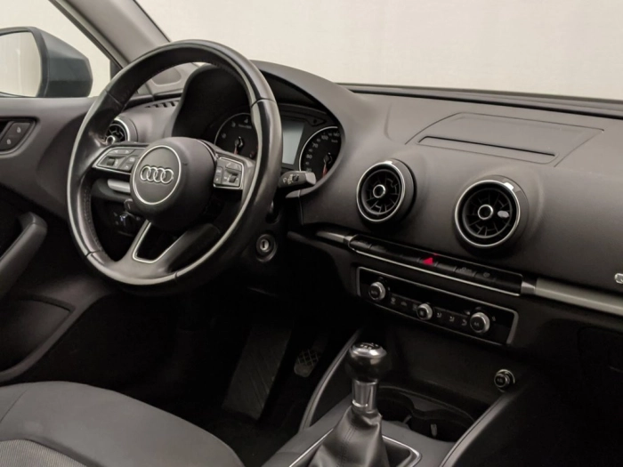 Audi A3 A3 SPB 1.6 TDI 116 CV Business