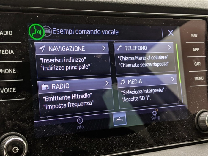 Skoda Karoq Karoq 1.6 TDI SCR DSG Style
