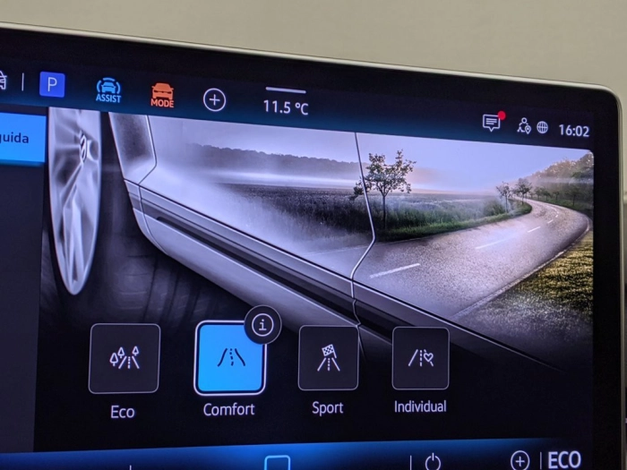 Volkswagen Nuova GOLF 1.5 TSI EHYBRID STYLE DSG 204CV MY 25