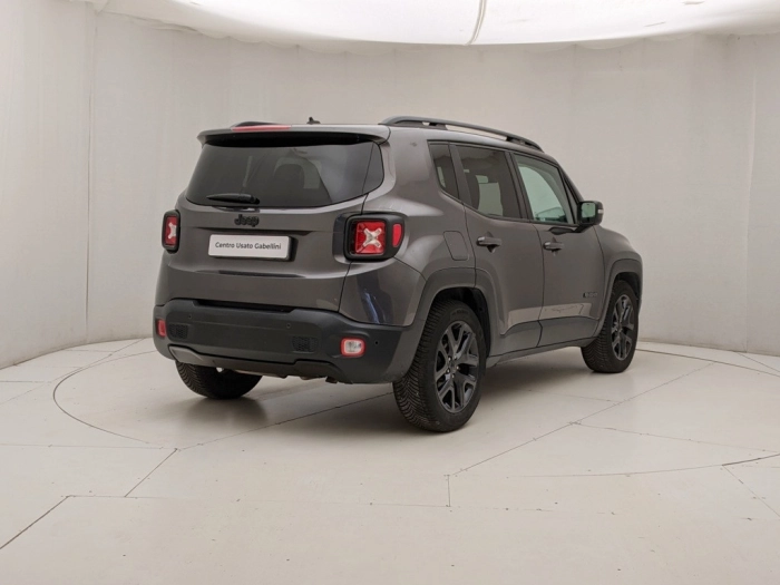 img-3 Jeep Renegade Jeep U1282997