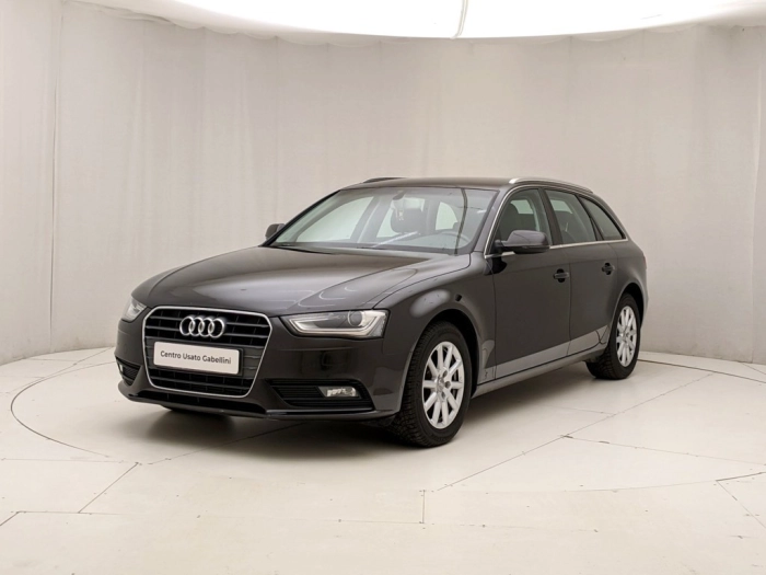 img-0 Audi A4 Audi U1282488