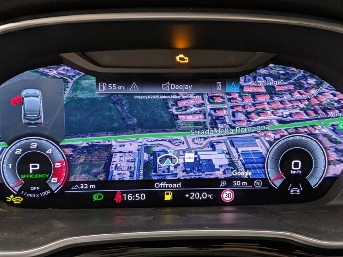 Audi Q3 Q3 SB TDI    2,0  L4110    A7 MY 25