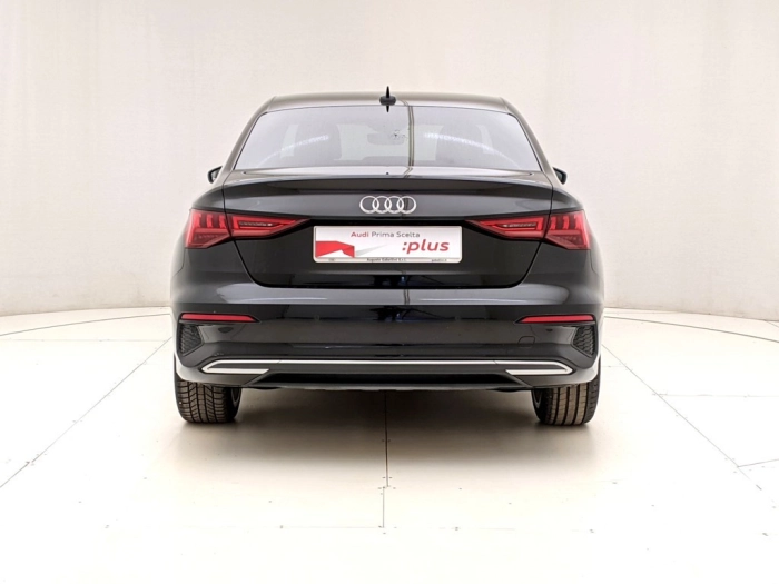 img-4 Audi A3 Audi U1282595