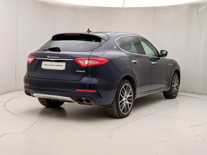img-3 Maserati Levante Maserati U1282980