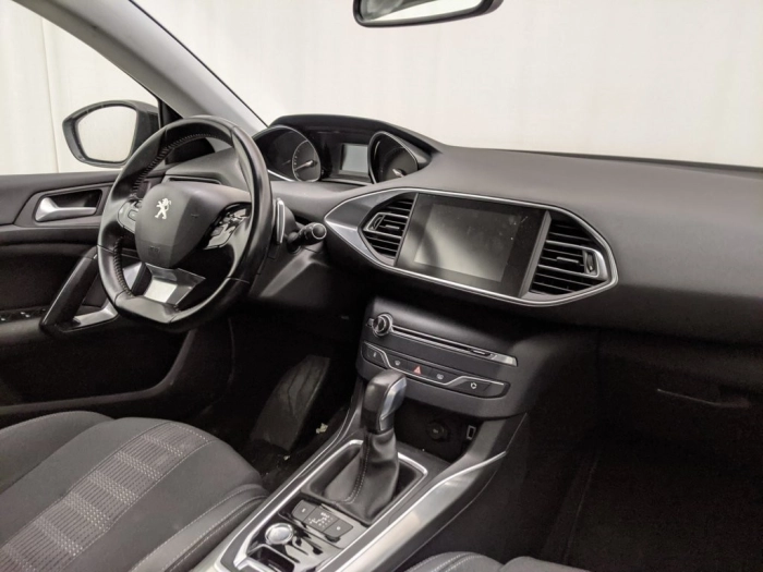 Peugeot 308 308 BlueHDi 130 S&S EAT6 Allure