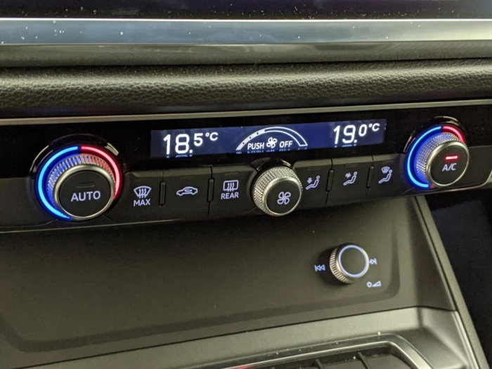 Audi Q3 Q3 35 TDI S tronic S line edition