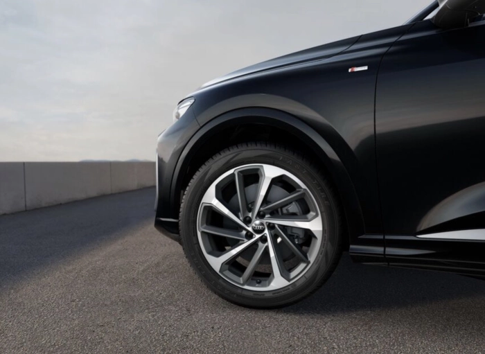 Audi Q5 Q5 quat.  TDI2,0  L4150/D7UA7 MY 25