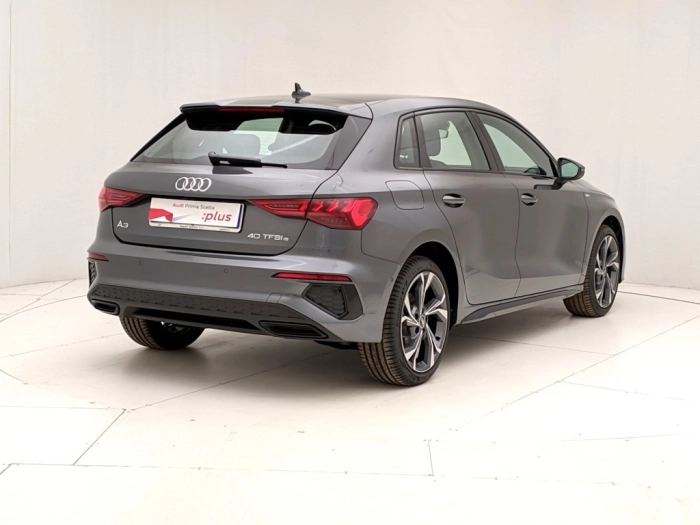 img-1 Audi A3 Audi N1225045