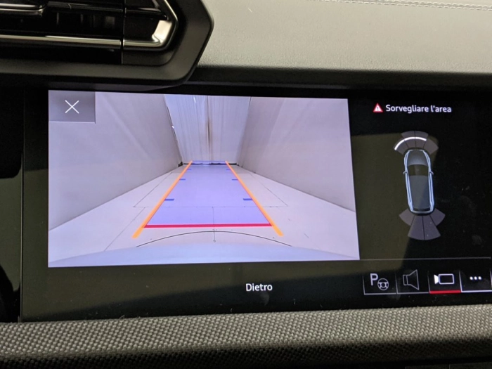 Audi Audi A3 e-tron      1,5    L4  200      DSG MY 25