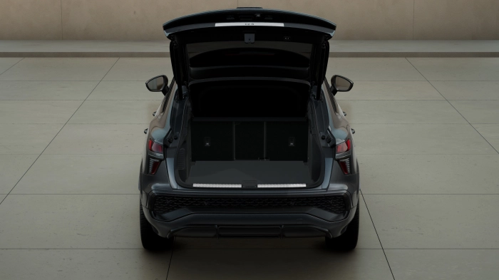 Audi Q3 Q3 Sb    PHEV1,5  L4200    DSG