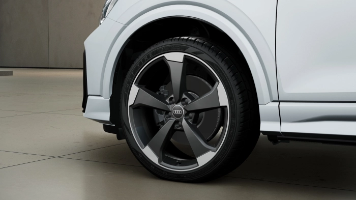 Audi Q2 Q2        TDI2,0  L4110    DSG