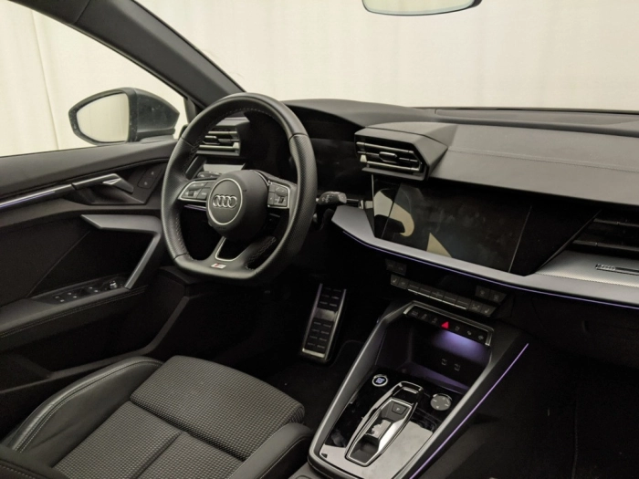 Audi Audi A3 Sportb TDI  2,0    L4  110      DSG
