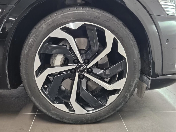 Audi e-tron Q8 e-tron SPB 50 quattro S line edition