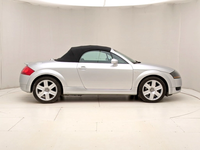 img-2 Audi TT Audi U1283016