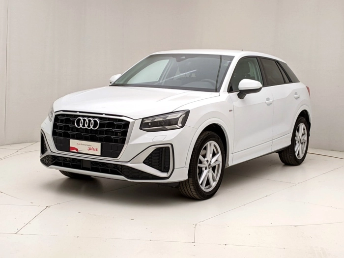 img-0 Audi Q2 Audi U1280082