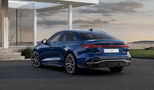 img-4 Audi A5 Audi N1245677