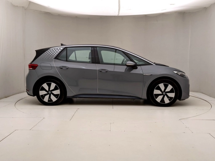 img-2 Volkswagen ID.3 Volkswagen U1283302