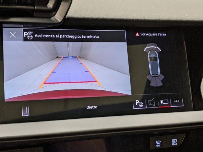 Audi Audi RS3 Spb    qu  2,5    L5  294      DSG MY 25