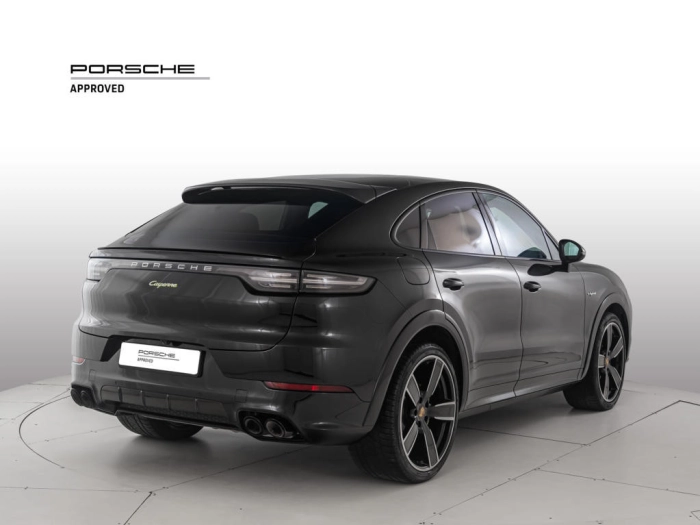 img-2 Porsche Cayenne Porsche U1281298