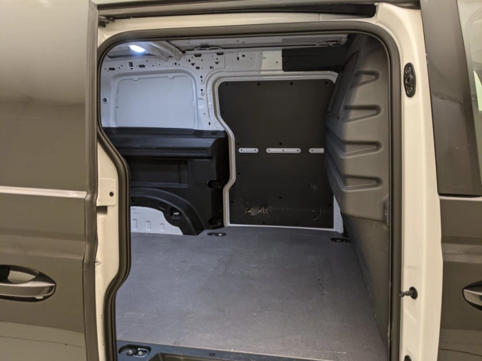 Volkswagen ID.BUZZ ID. Buzz     CargoPC 210/84Post MY 25