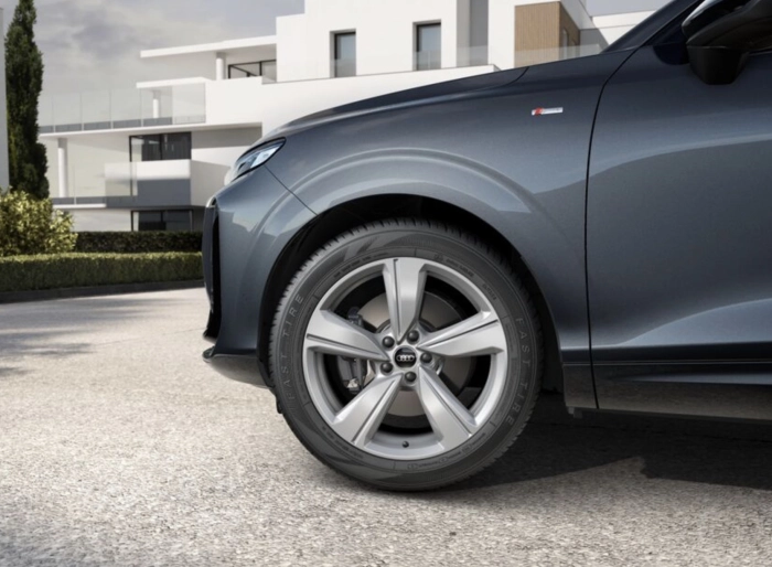Audi Nuova Q3 TFSI 110 KW S TRONIC